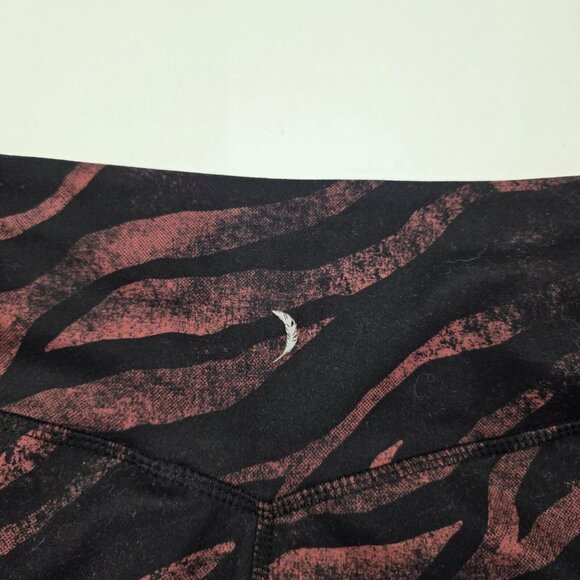 Jessica Simpson Women's Tummy Control Bermuda Short Small Black Mystic Zebra - Picture 9 of 14